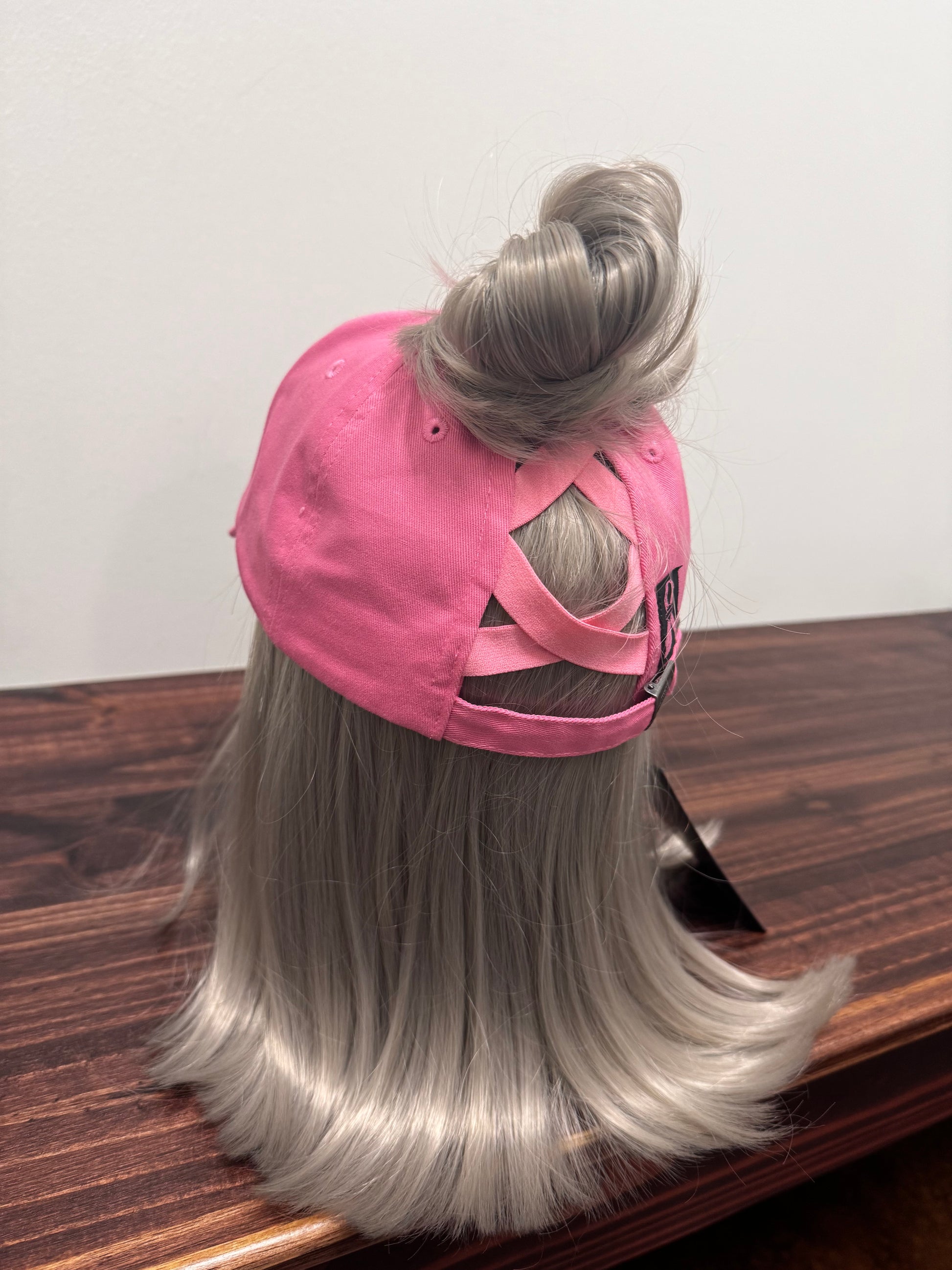 *Women's HD "BB WOVEN" Ponytail Hat