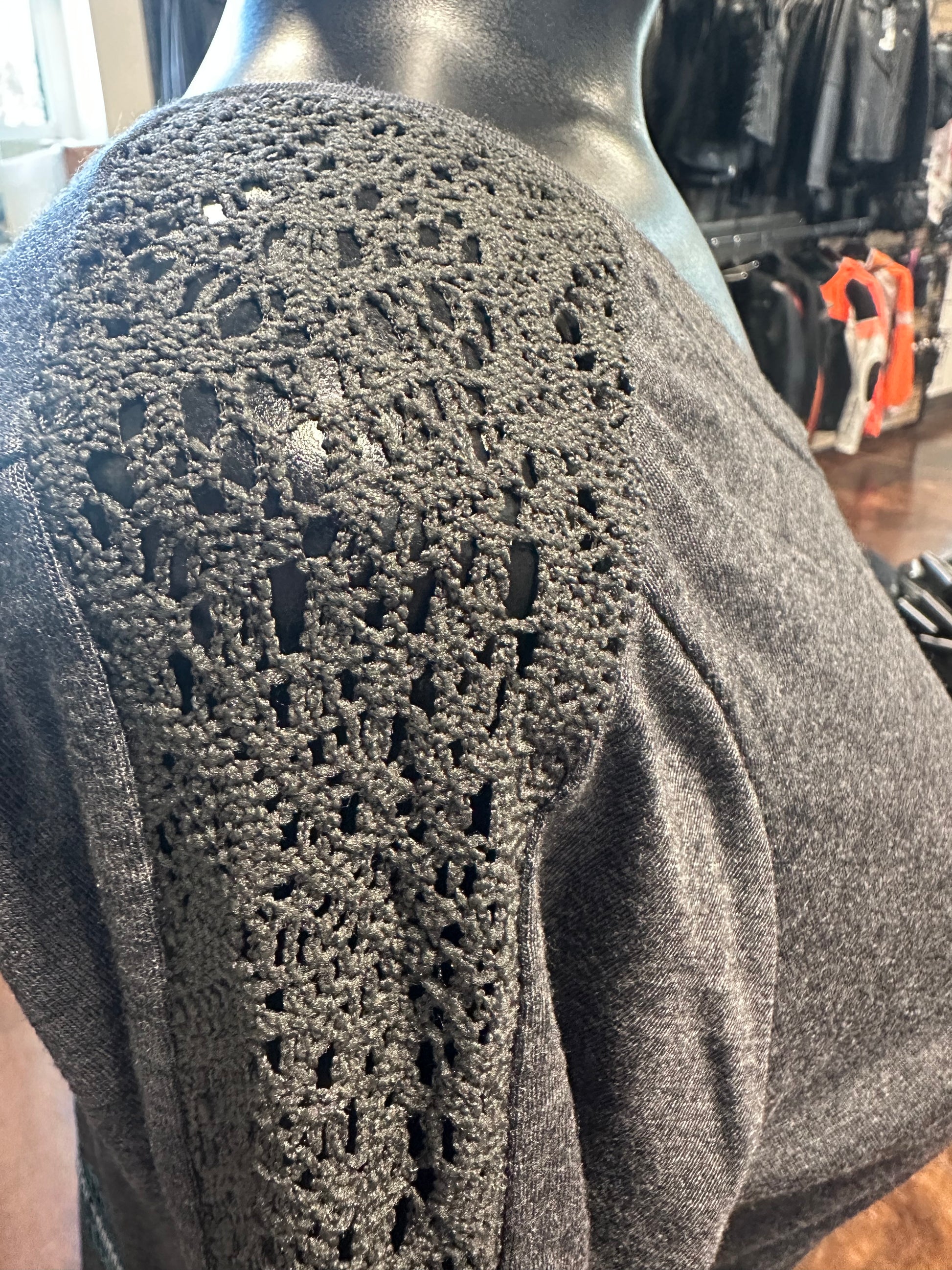 SUBTLE MOOSE WOMEN'S 3/4 SLEEVE DARK GREY