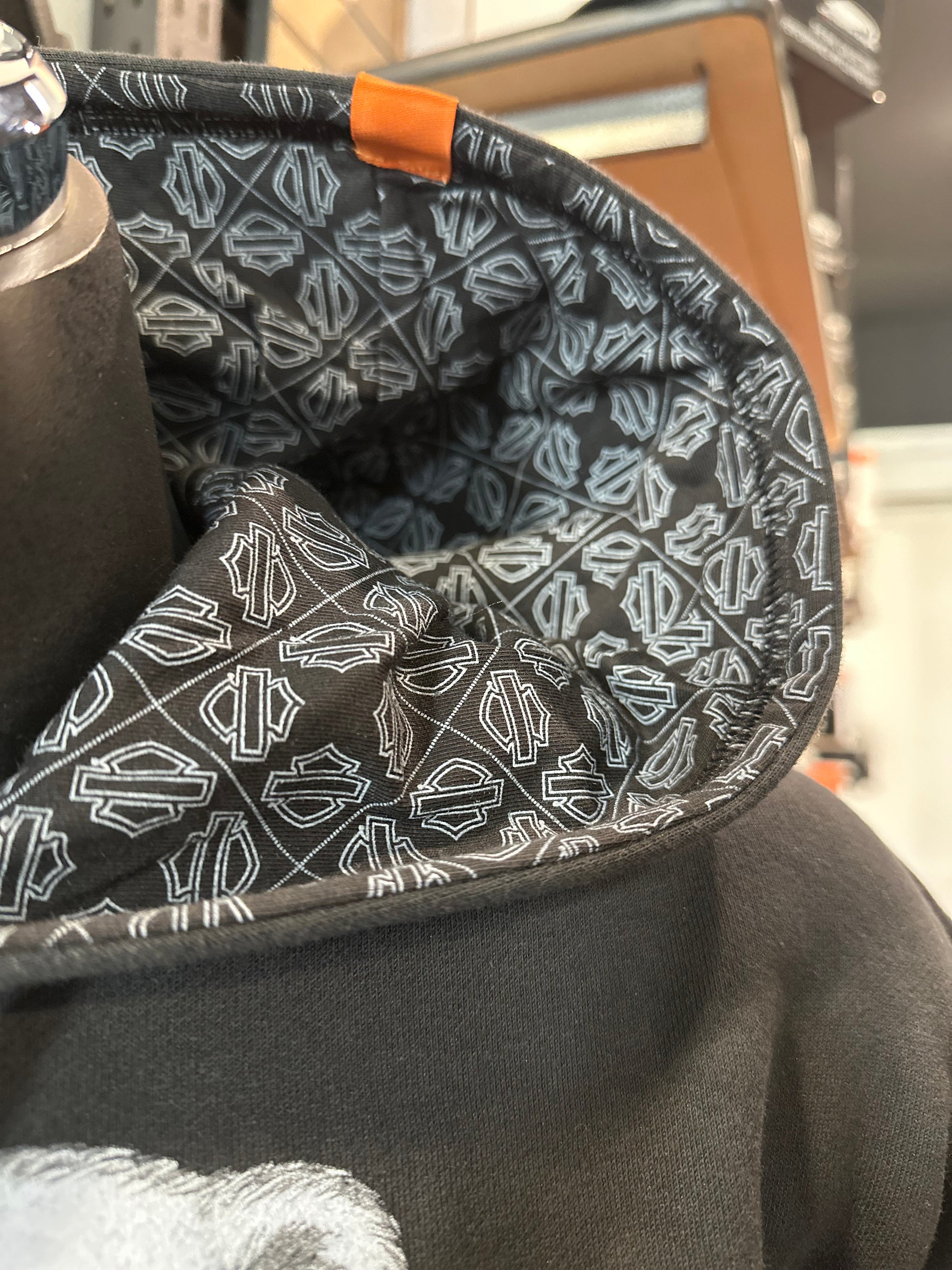 Nanuk Mens Pullover Hoodie Black