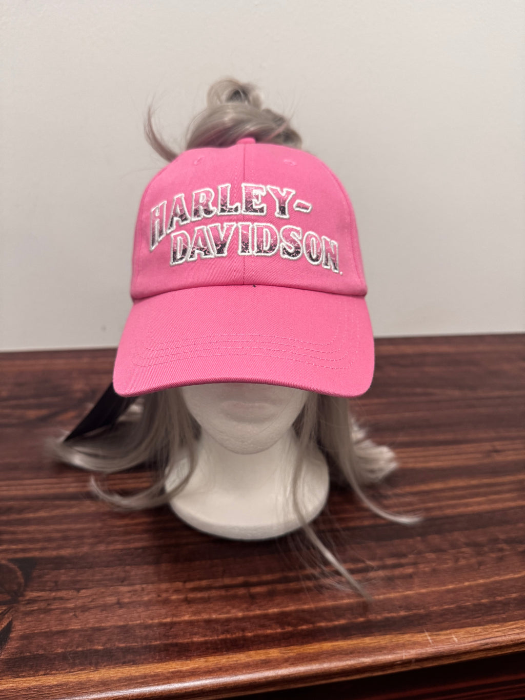 *Women's HD "BB WOVEN" Ponytail Hat